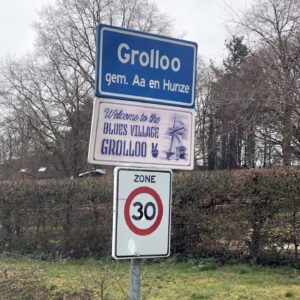 Grolloo