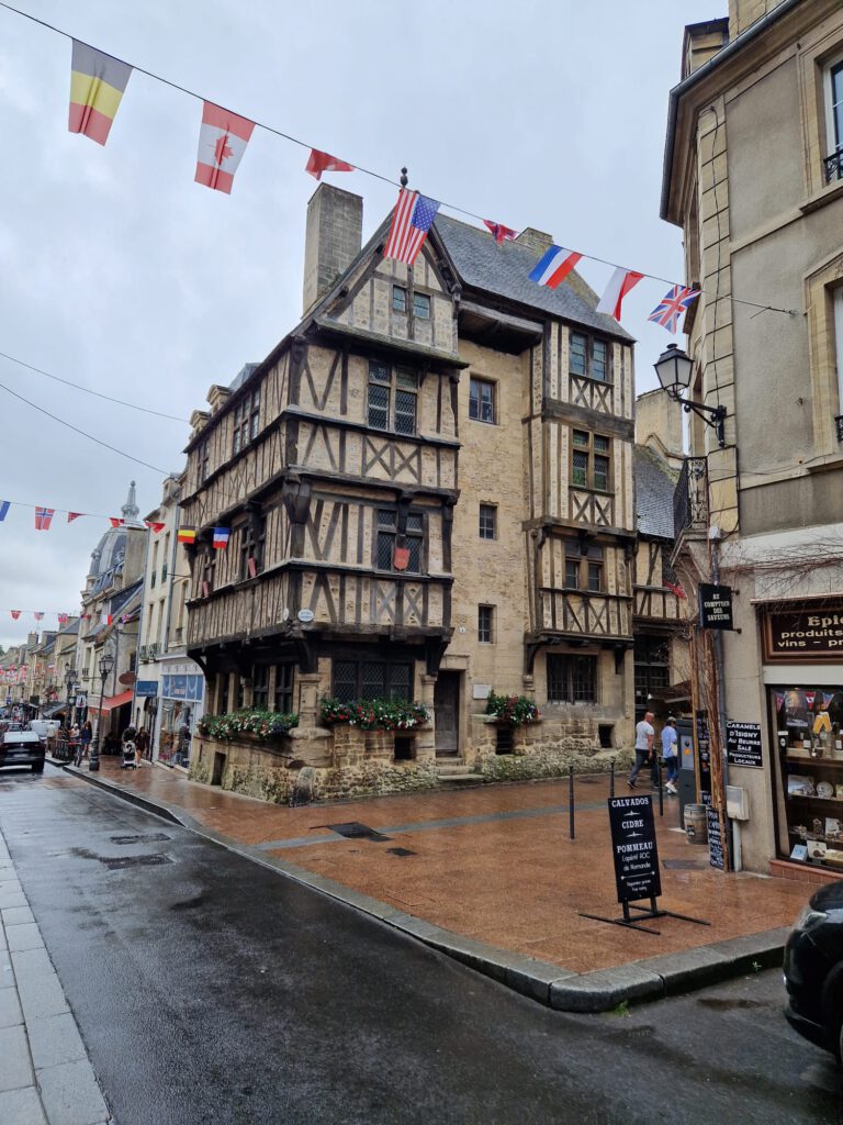 oude zooi in Bayeux